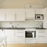 Housing - Bergelandsgata 13 Lejlighedshotel 4*